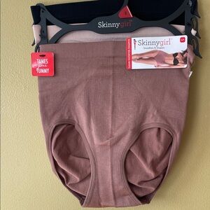 NWT 3 Pairs Skinnygirl Shapewear in Brown and Black